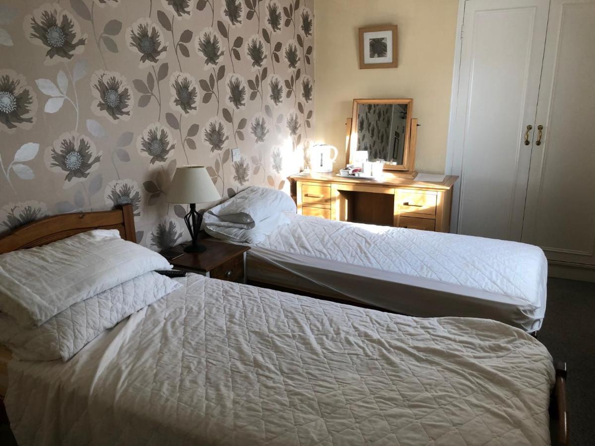 Baker Arms Hotel Hertford Bagian luar foto