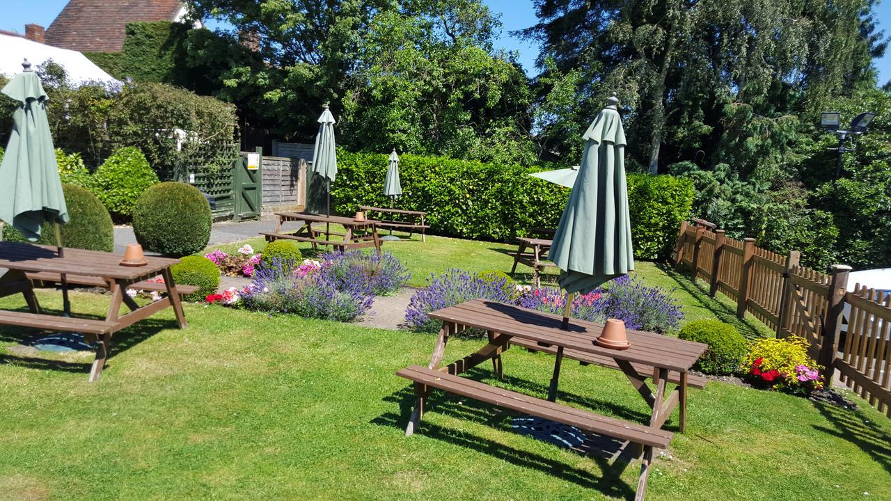 Baker Arms Hotel Hertford Bagian luar foto