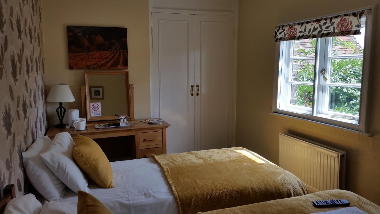 Baker Arms Hotel Hertford Bagian luar foto